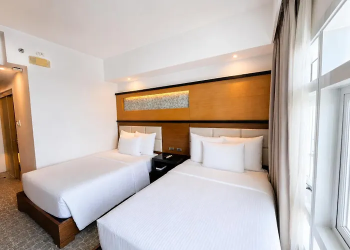 Hotel Arterra Seaview Lapu-Lapu City